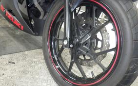 SUZUKI GSX250 R