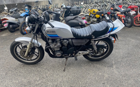 YAMAHA XJ550 2026 4V8