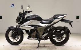 SUZUKI GIXXER 250 2006 ED22B