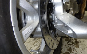 YAMAHA TRICITY 125 A SE82J