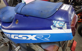 SUZUKI GSX-R400 GK73A