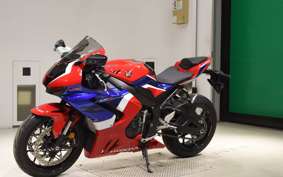 HONDA CBR1000RR R 2021 SC82