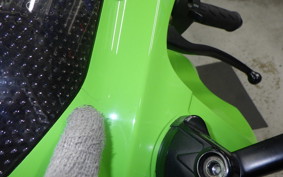 KAWASAKI ZX 10 NINJA R 2004 ZXT00C