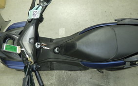 YAMAHA N-MAX 155 A 2022 SG50J