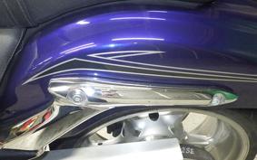 YAMAHA XV1900 RAIDER 2014