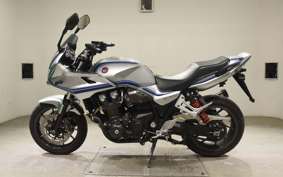 HONDA CB1300SB SUPER BOLDOR 2024 SC54