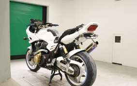 HONDA CB1300SB SUPER BOLDOR A 2011 SC54