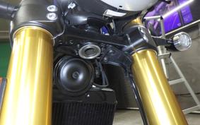 TRIUMPH SPEED400 2025