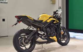TRIUMPH STREET TRIPLE RS 2023