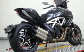 DUCATI DIAVEL AMG 2012 ZDMG102JACB