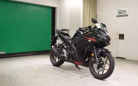 YAMAHA YZF-R25 2024 RG10J