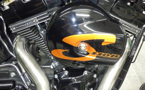 HARLEY FLSS 1800 2015