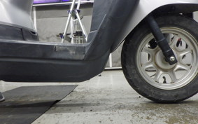 HONDA TACT-4ﾍﾞｰｼｯｸ AF79