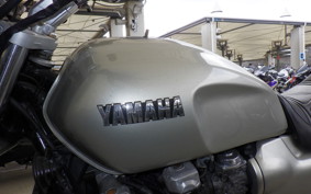 YAMAHA XJR1200 1995 4KG
