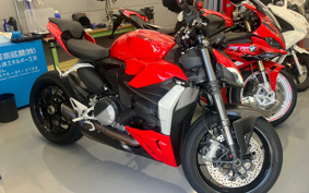 DUCATI  DUCATI  STREET  FIGHTER V2 2022 3F00