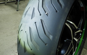 KAWASAKI NINJA H2 SX SE 2018 ZXT02A