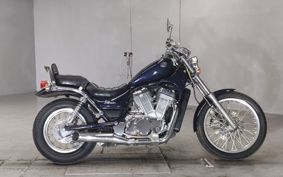 SUZUKI INTRUDER 750 VR51A