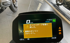 BMW M1000R 2026 0P51