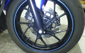 SUZUKI GSX250 R 2012