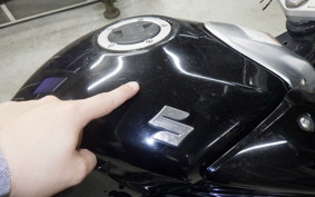 SUZUKI GSR250 2026