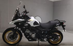 SUZUKI DL650 ( V-Strom 650 ) 2022 C733A