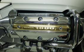 HONDA GL 1800 GOLD WING 2002 SC47