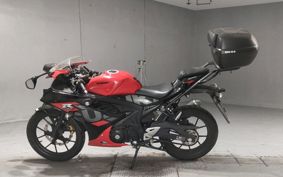 SUZUKI GSX-R125 DL33B