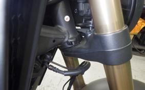 HONDA CB650R 2024 RH17