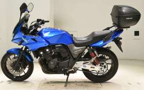 HONDA CB400 SUPER BOLDOR A 2017 NC42