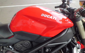 DUCATI STREET FIGHTER 1098 2010 ZDMF100AA9B