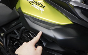 TRIUMPH TIGER 800 2011