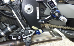BMW M1000R 2025