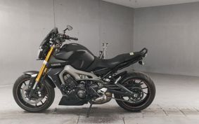 YAMAHA MT-09 RN34J