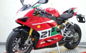DUCATI PANIGA-REV2 BAYLISS 1ST CHAMPION  2024 1H00
