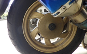 SUZUKI GSR125