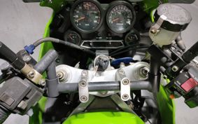 KAWASAKI GPZ400R ZX400D