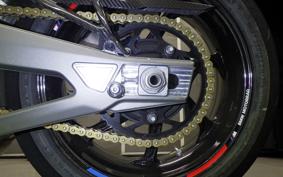 BMW M1000R 2025