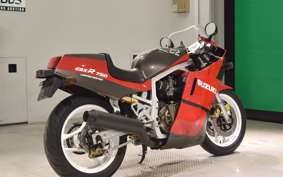 SUZUKI GSX-R750 1986 GR71G