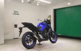 YAMAHA MT-25