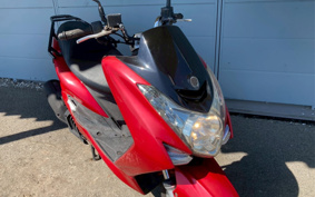 YAMAHA MAJESTYS SG28J