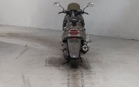 YAMAHA MAJESTY 125 SE27