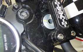 MOTO GUZZI V7ストーン TEN 2025