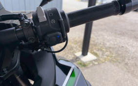 KAWASAKI NINJA 1000SX 2023 ZXT02K