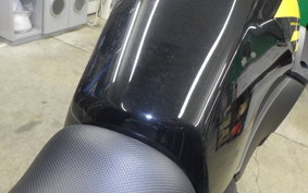 SUZUKI Vｽﾄﾛｰﾑ250A 2011