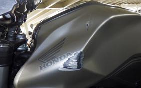HONDA CB250R MC52