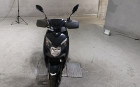 SUZUKI SU WISH LTD DV12B