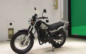 YAMAHA TW225 DG09J