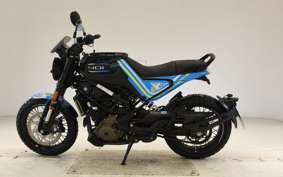 HUSQVARNA SVARTPILEN 401 2023