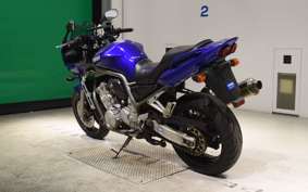 YAMAHA FZS1000 FAZER 2001
