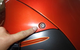 KAWASAKI ZZ1400 NINJA R 2009 ZXT40C